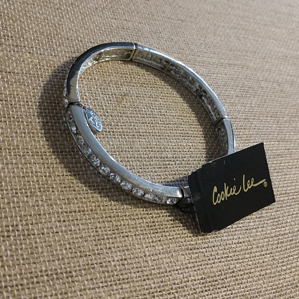 Cookie lee crystal stretch bracelet